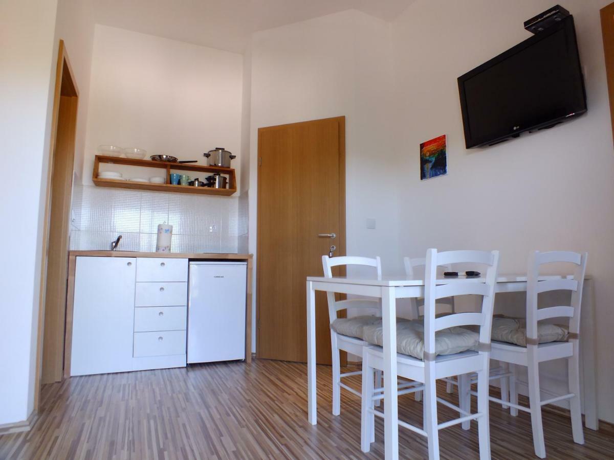 Apartmani Barisic بروداريكا المظهر الخارجي الصورة