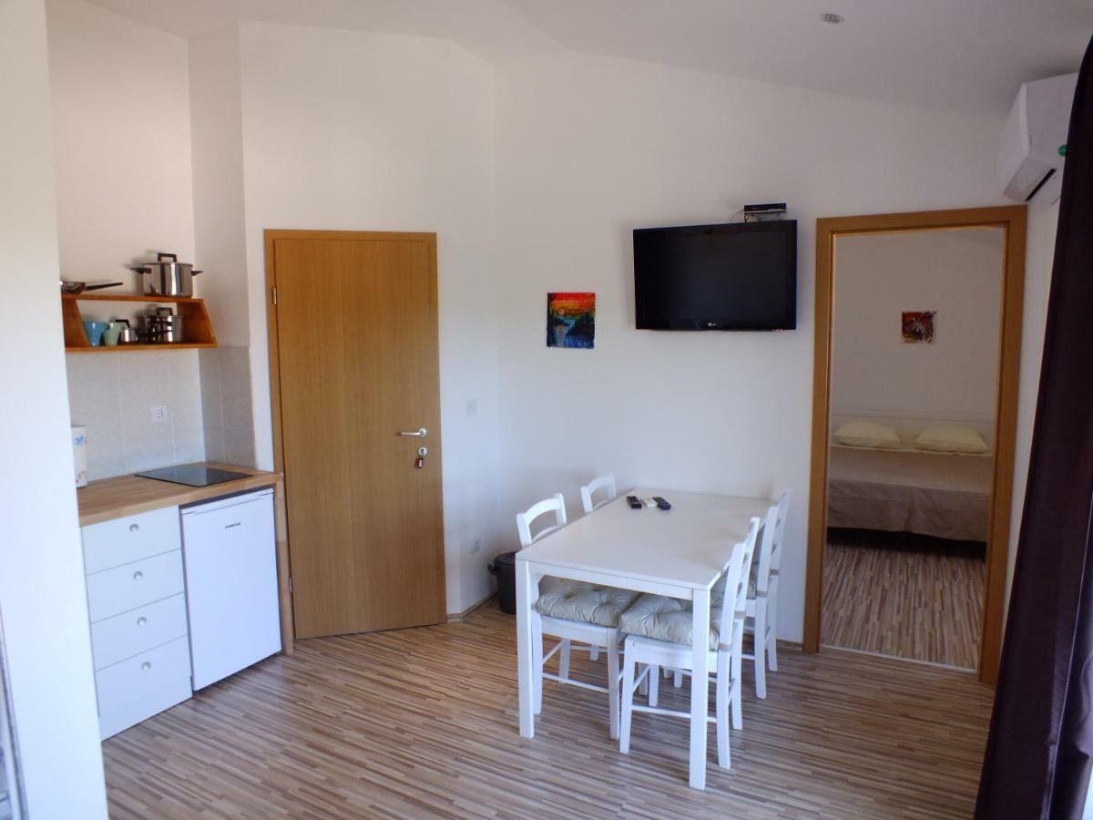 Apartmani Barisic بروداريكا المظهر الخارجي الصورة